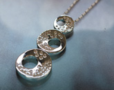 208156/WGダイヤネックレス