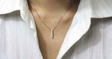 296/K18�s���N�S�[���h�l�b�N���X