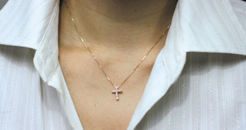 294/K18�s���N�S�[���h�N���X�l�b�N���X