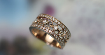 FA4647�^K18PG�_�C�������O