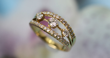 KDHX0196�^K18�_�C�������O